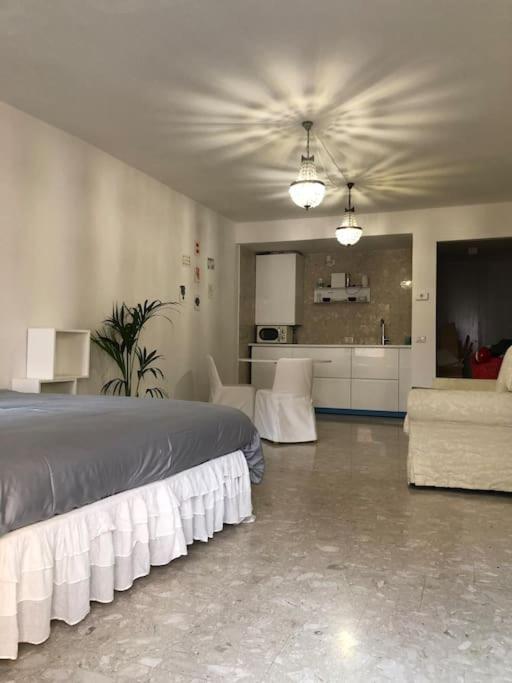 San Bernardino Monolocale Con Balcone Apartment Верона Екстериор снимка