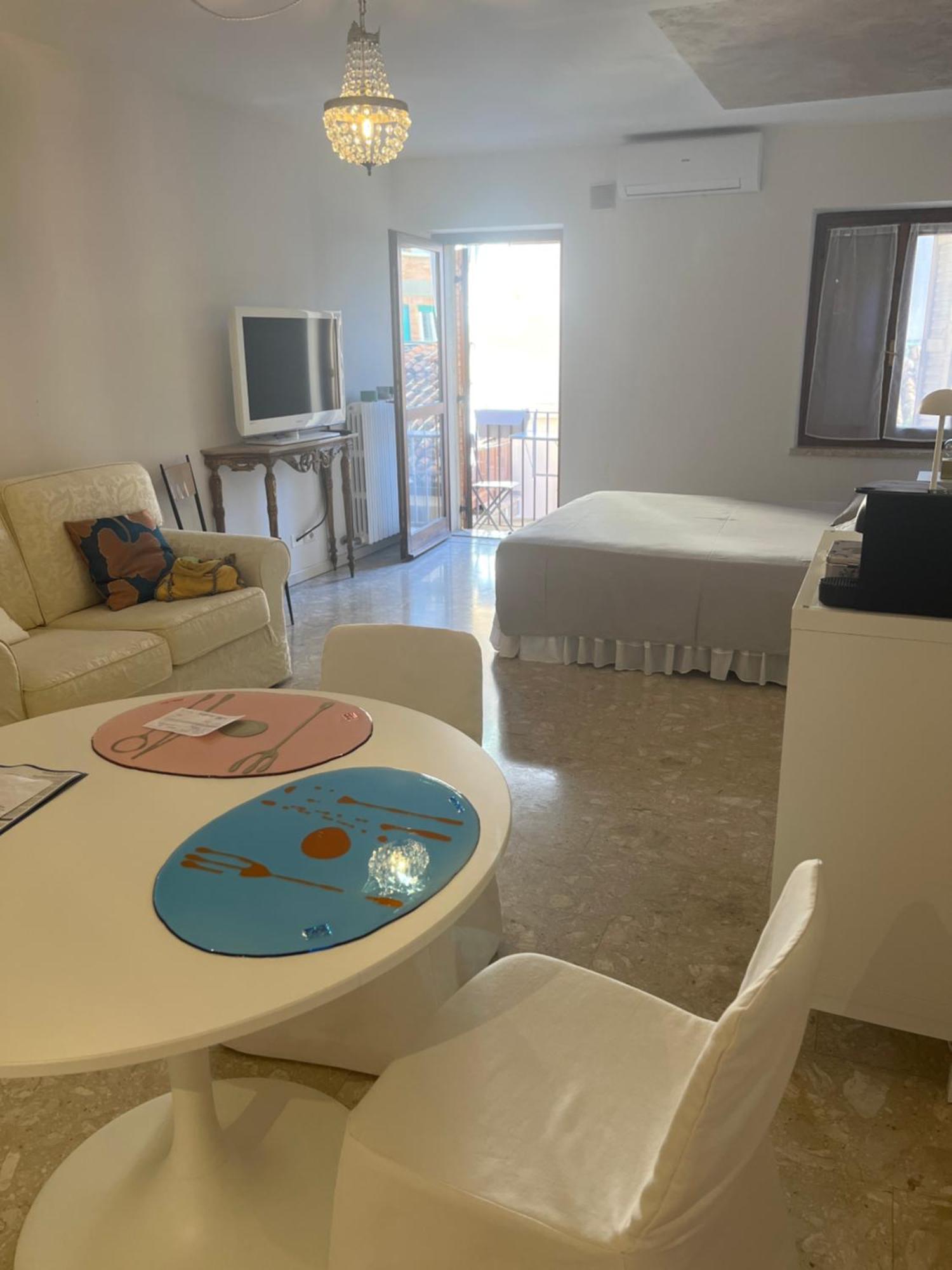 San Bernardino Monolocale Con Balcone Apartment Верона Екстериор снимка